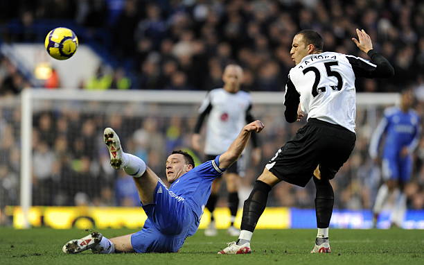 何在关键时 何在关键时