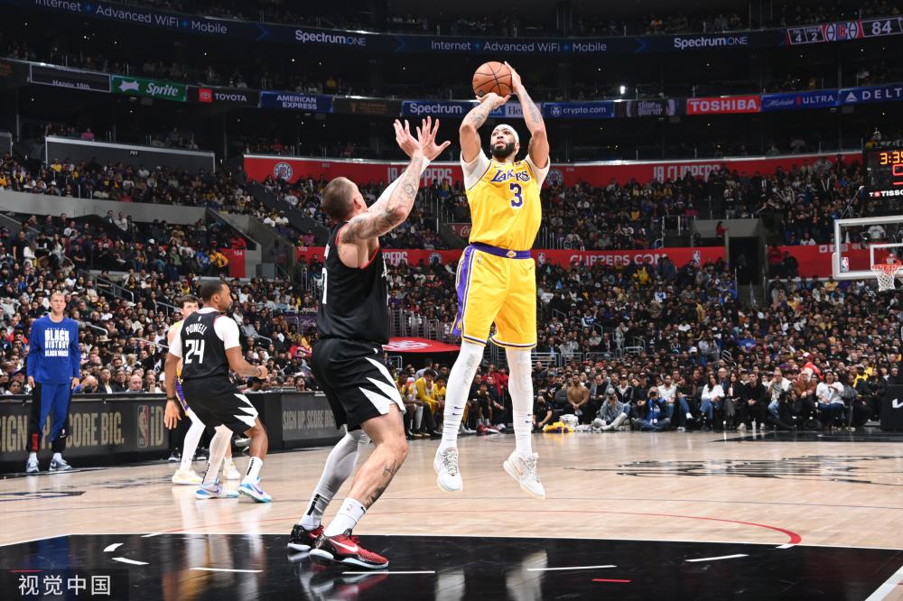 坚韧不拔的 坚韧不拔的