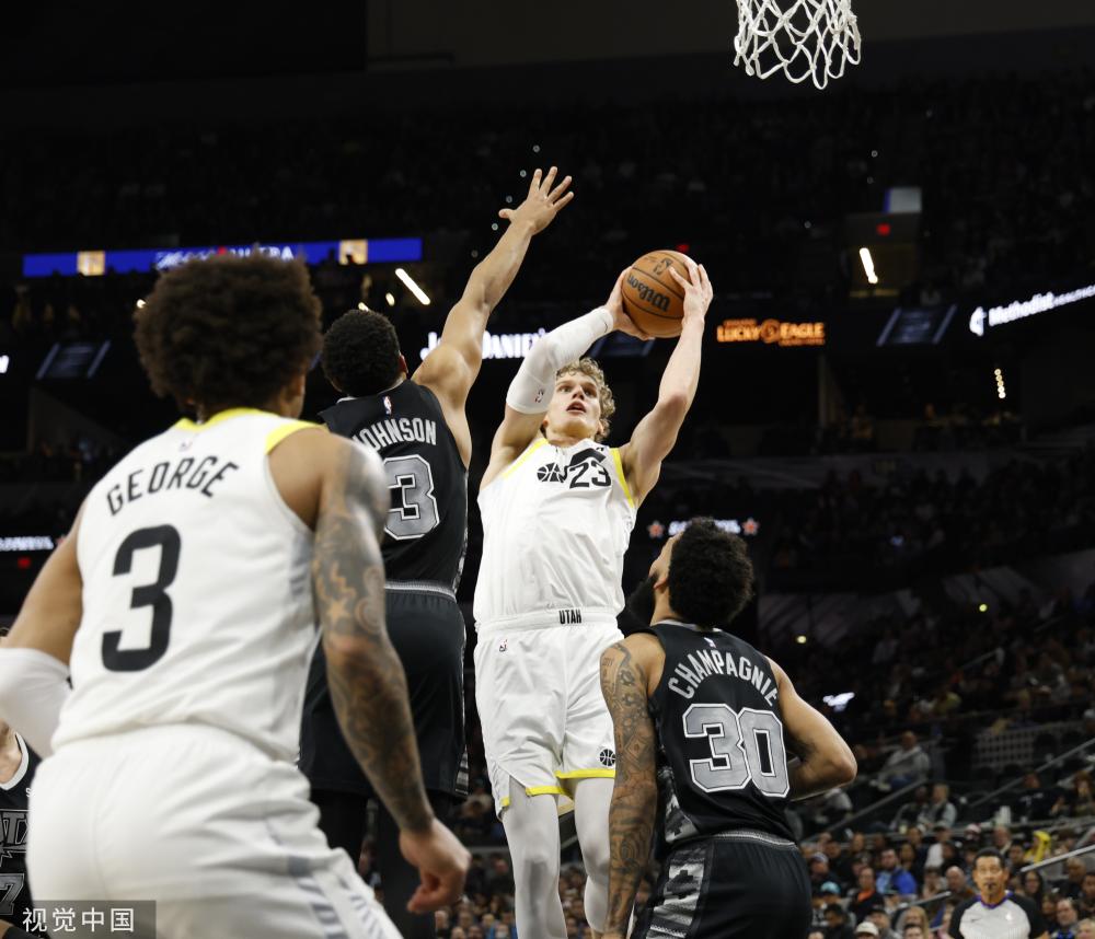 证明了他在 证明了他在