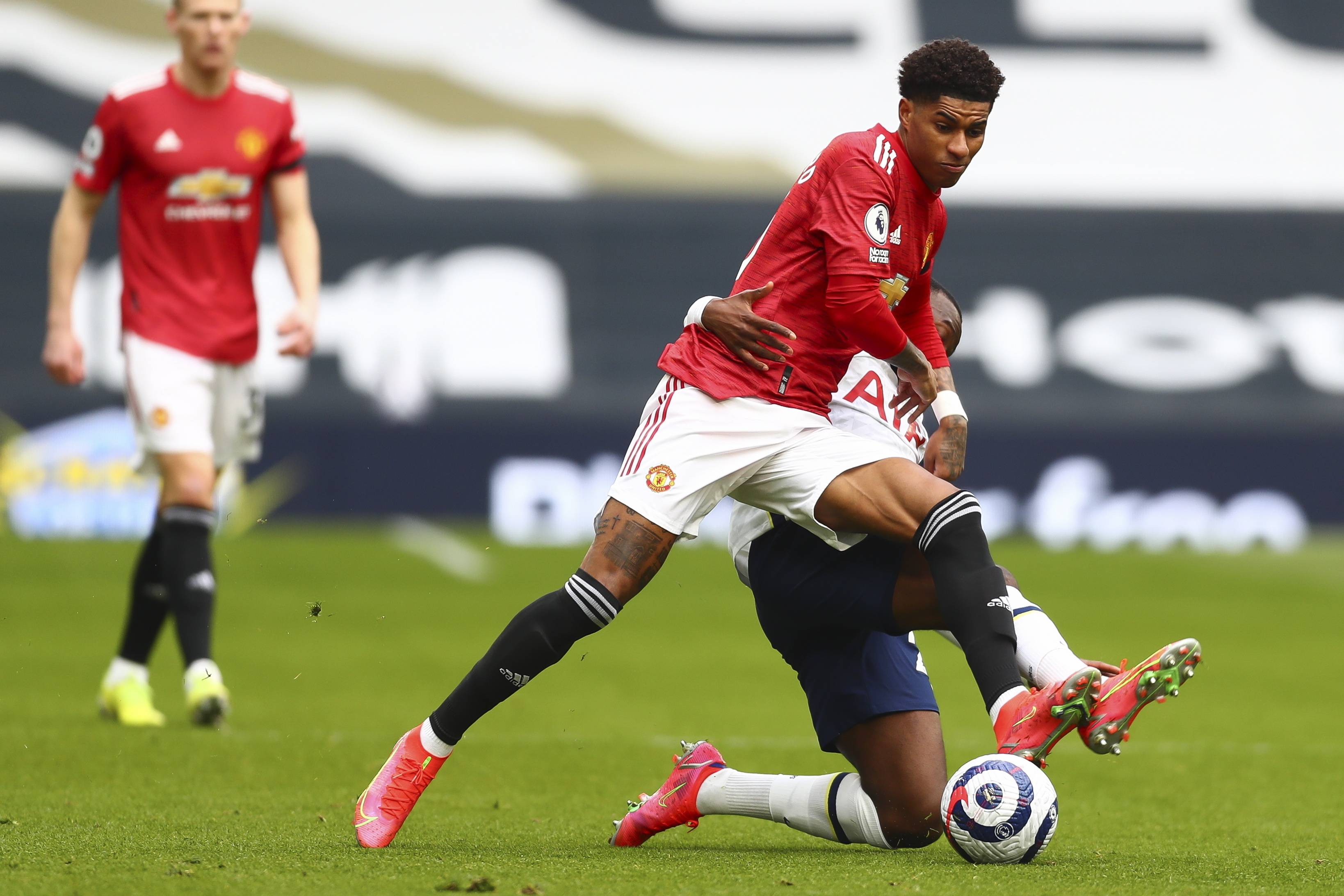 转会传闻常 转会传闻常